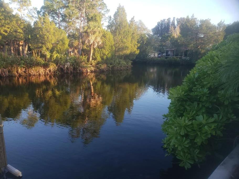 הדסון 4Br Private Dock, Warm Spring Canal, Kayaks, Canoe מראה חיצוני תמונה