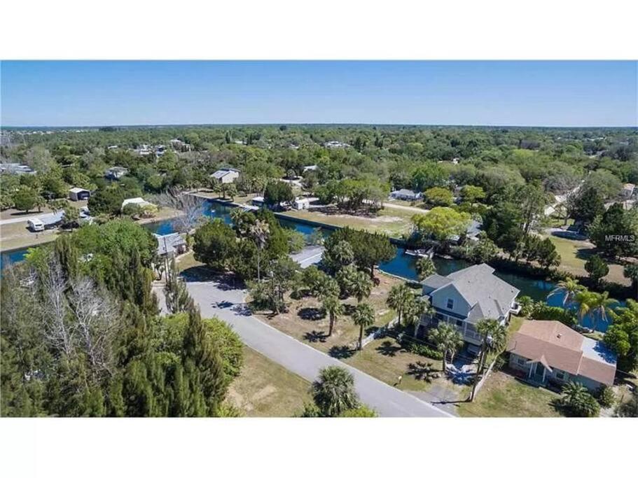 הדסון 4Br Private Dock, Warm Spring Canal, Kayaks, Canoe מראה חיצוני תמונה
